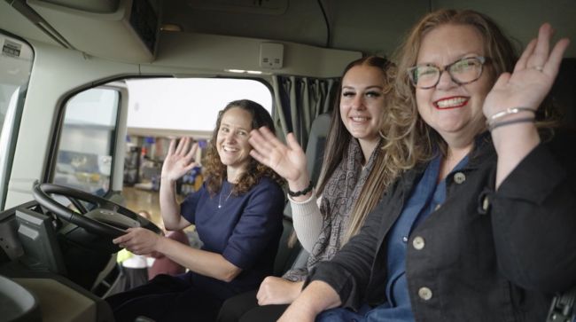 New Program Aims To Boost Women Drivers - Heavy Vehicle Industry Australia